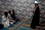مقام فردی که جایگاهش از هزار عابد برتر است